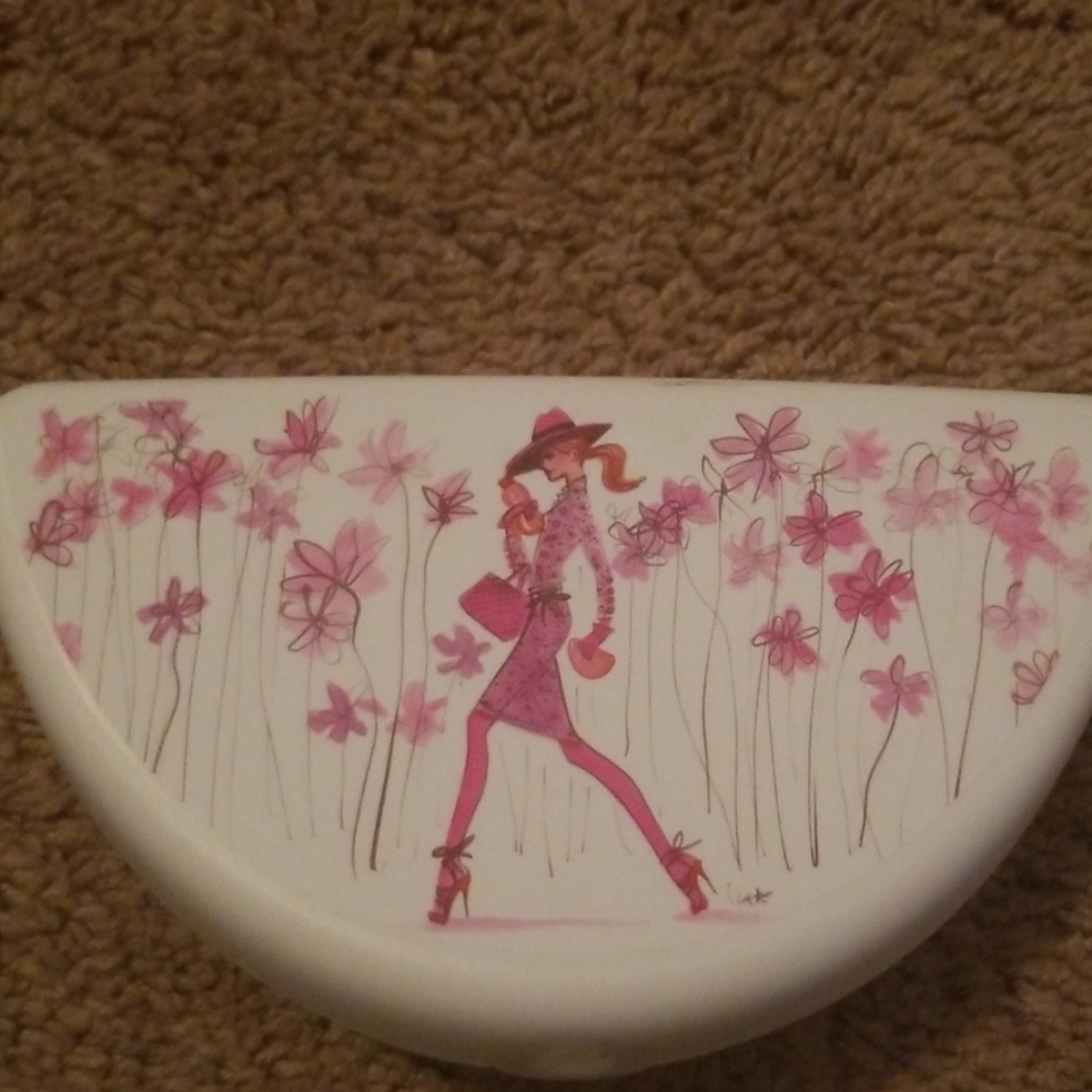 Cosmetic case